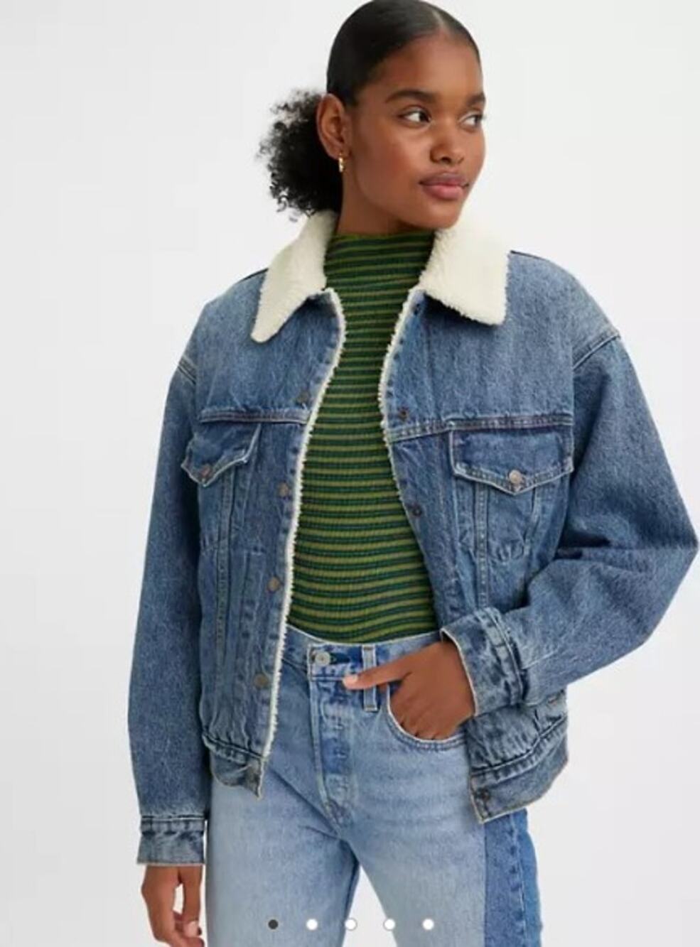 Levi's 90s sherpa trucker medium blue denim jean jacket women's medium